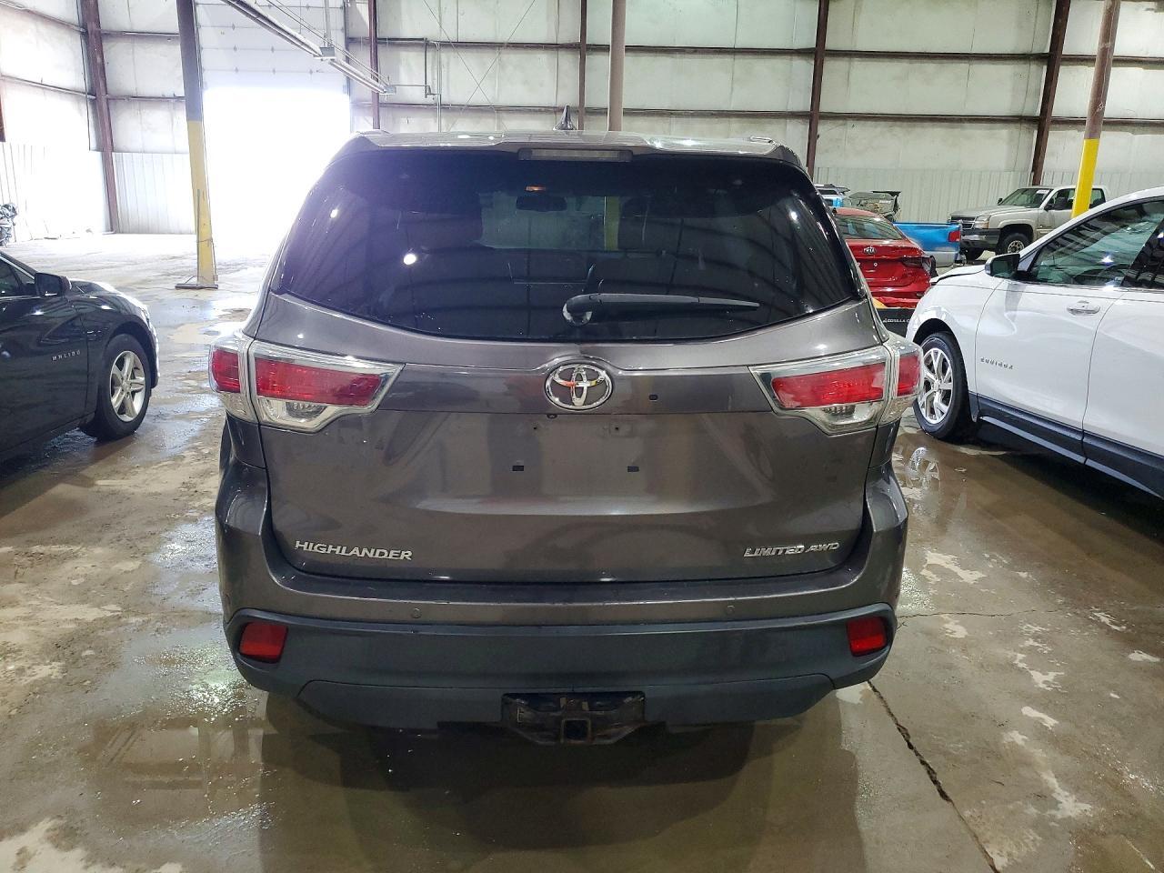 2014 TOYOTA HIGHLANDER