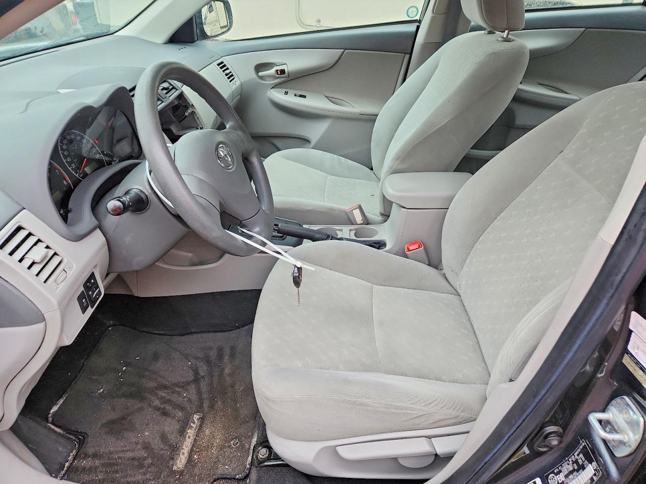 2010 TOYOTA COROLLA