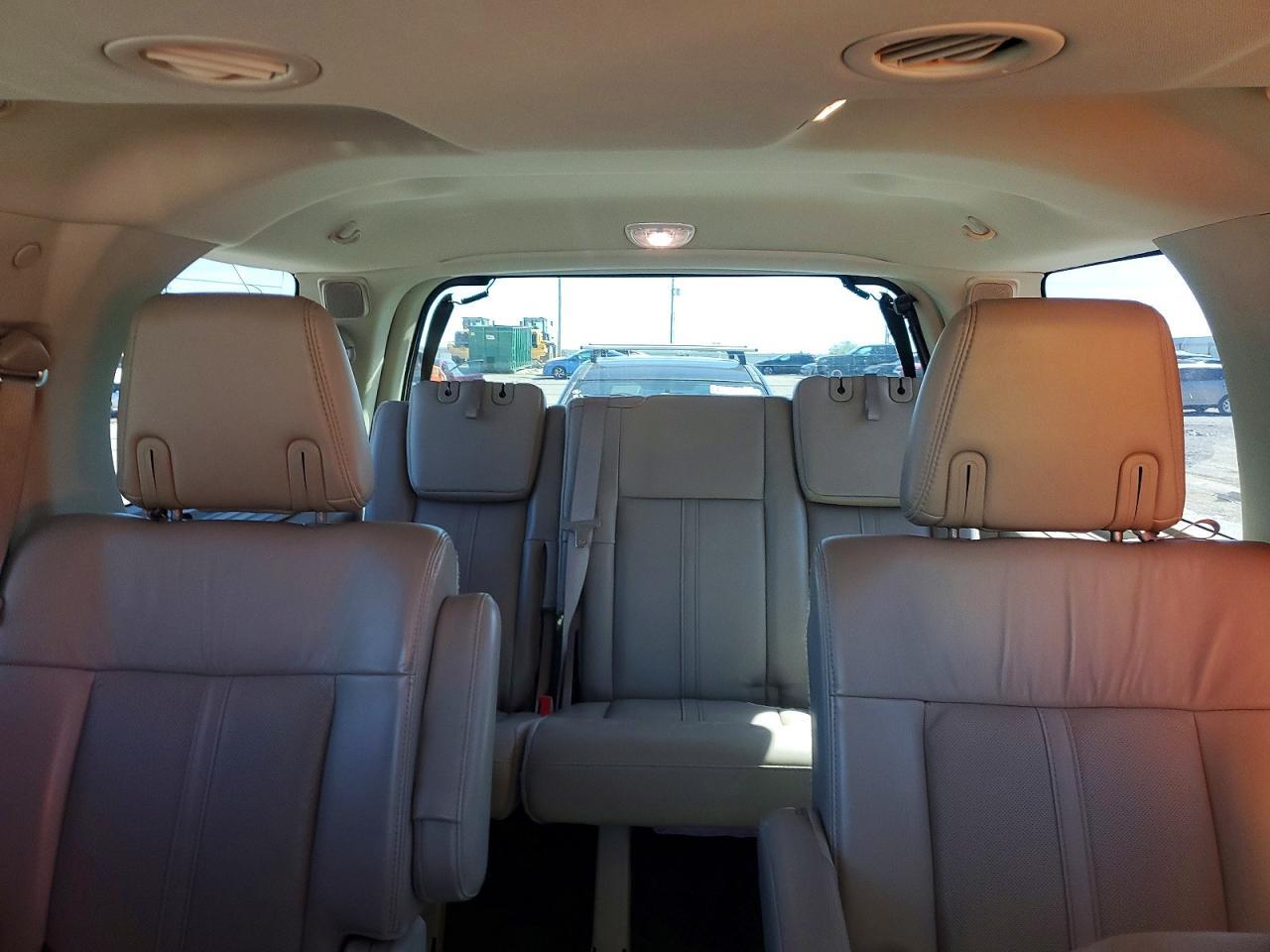 2017 LINCOLN Navigator