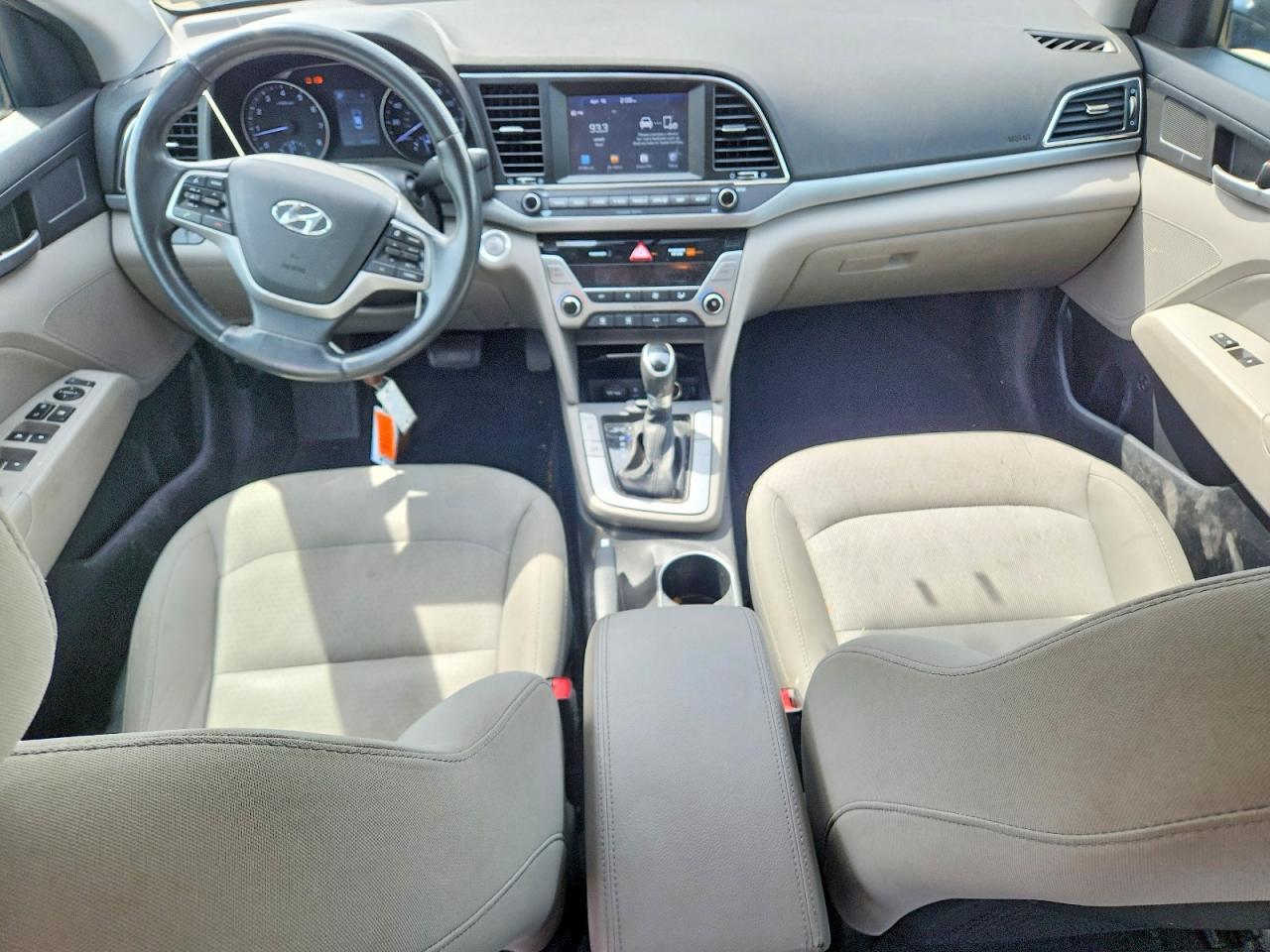 2017 HYUNDAI ELANTRA