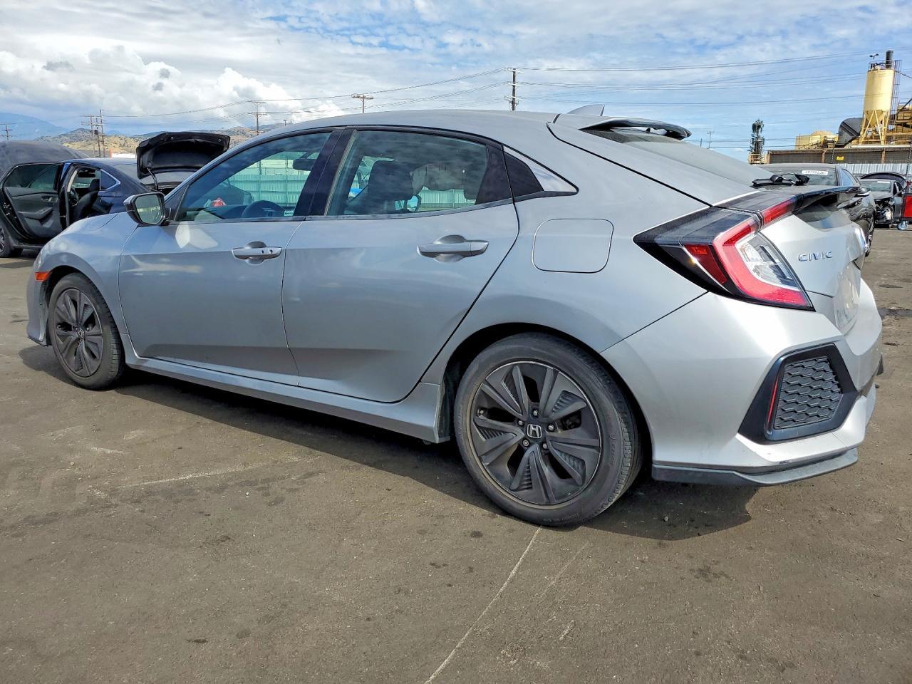 2018 HONDA CIVIC