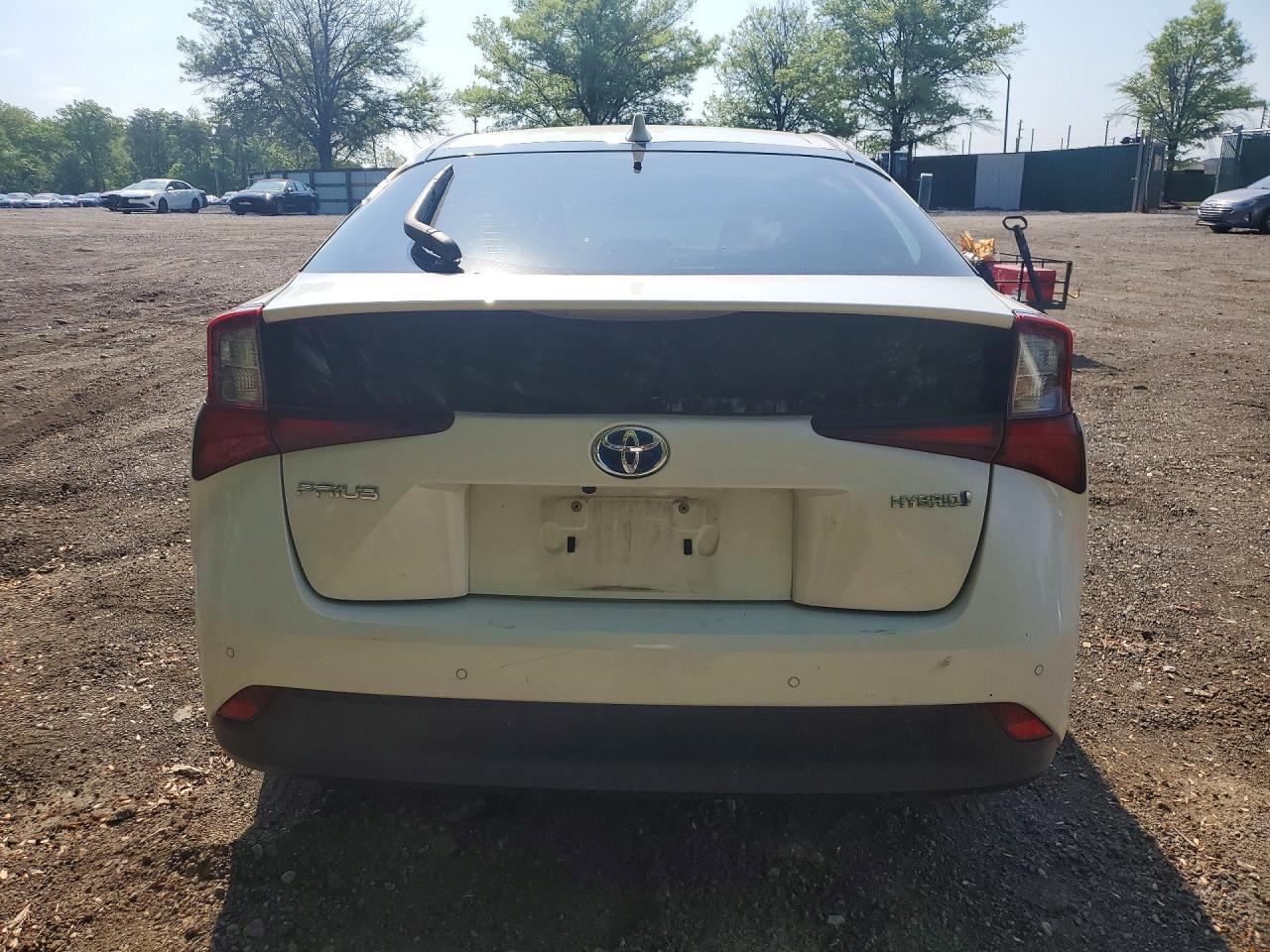 2020 TOYOTA PRIUS