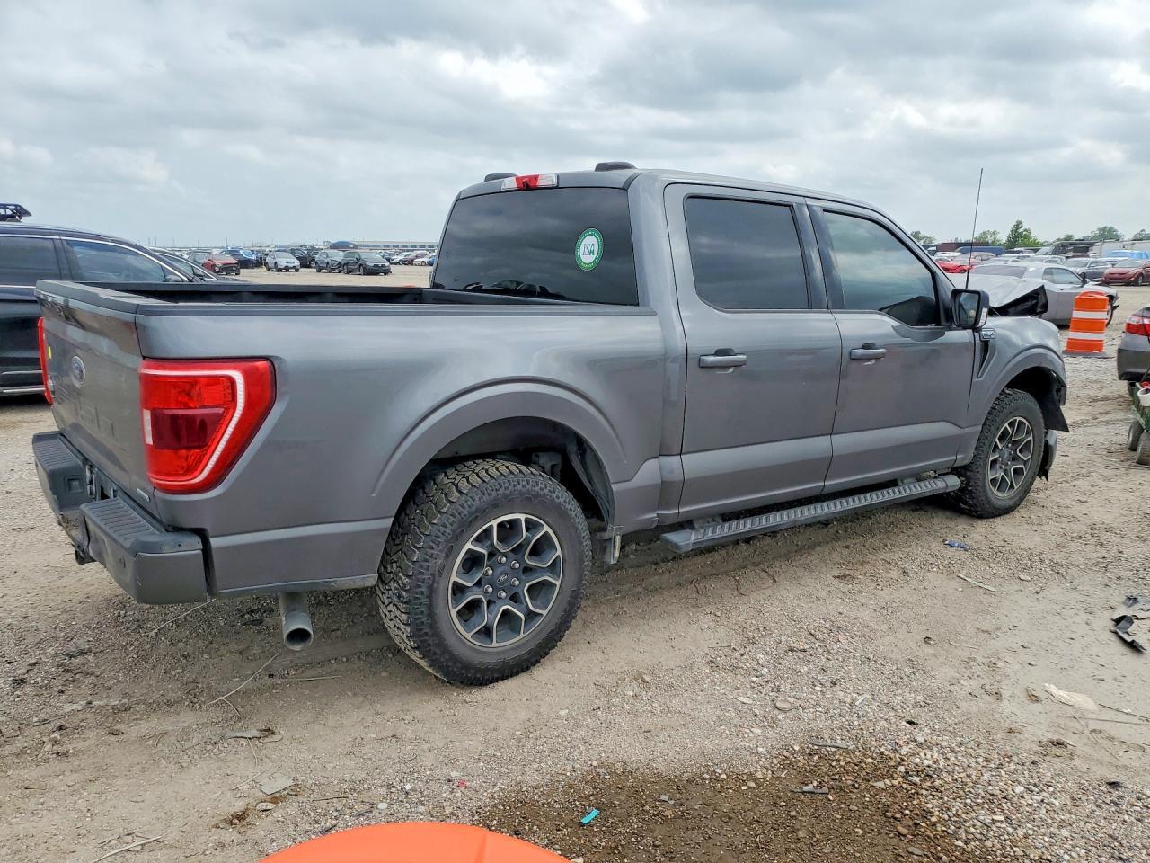 2022 FORD F-150 Lightning