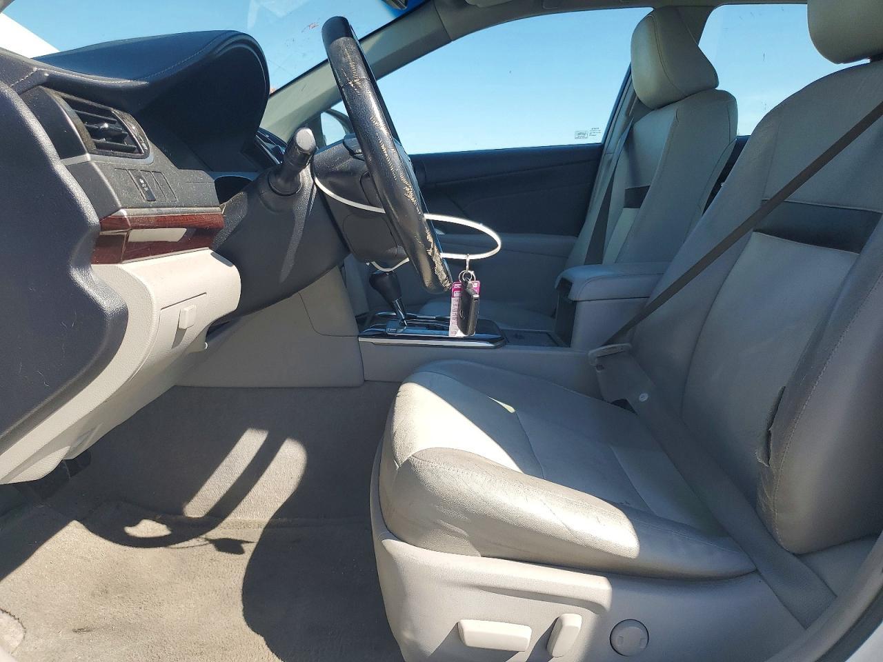 2013 TOYOTA CAMRY