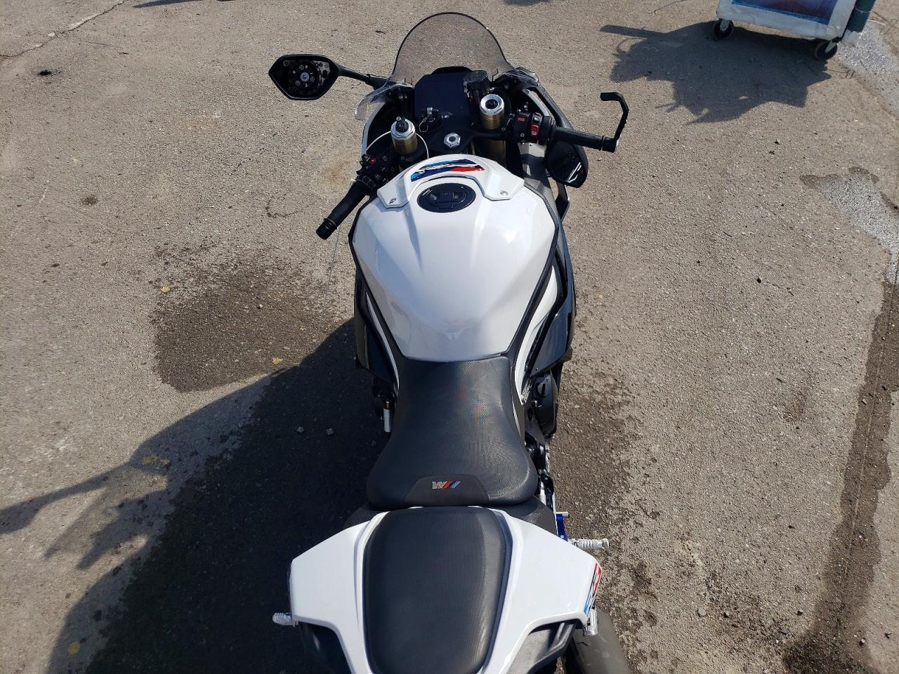 2024 BMW S 1000