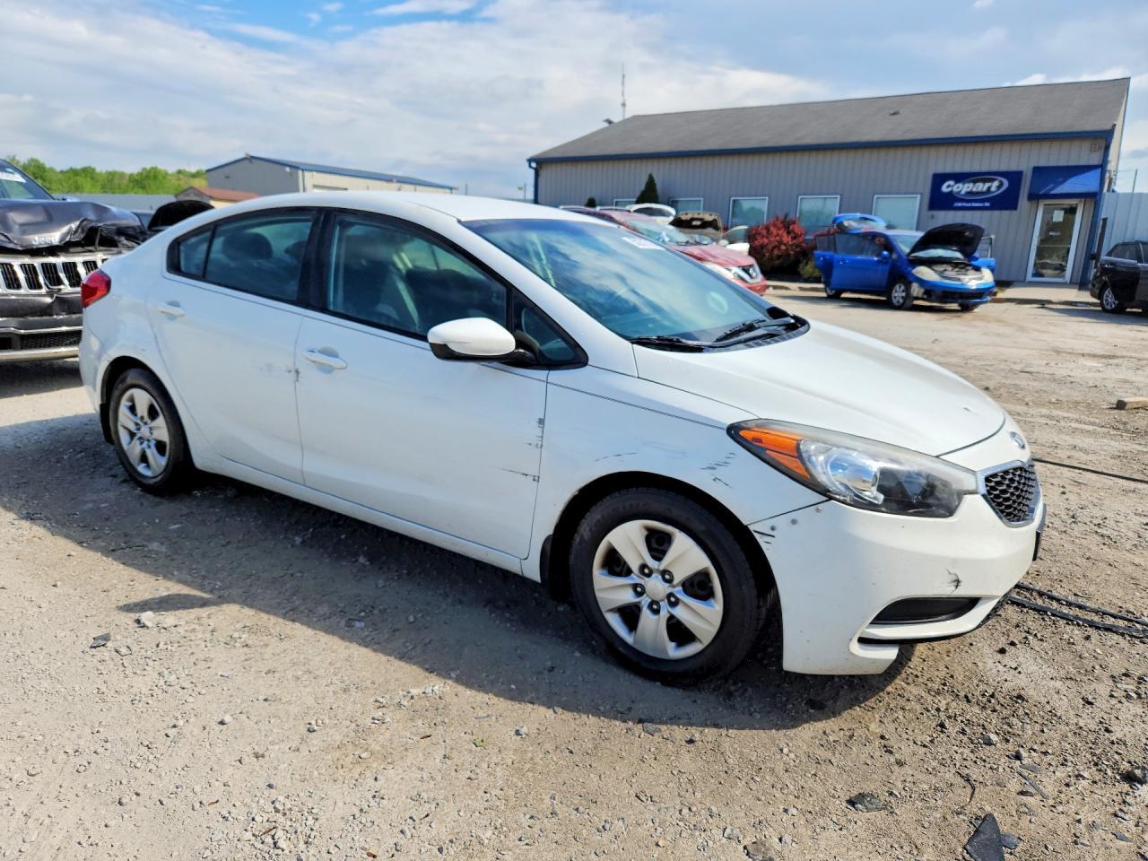 2016 KIA FORTE
