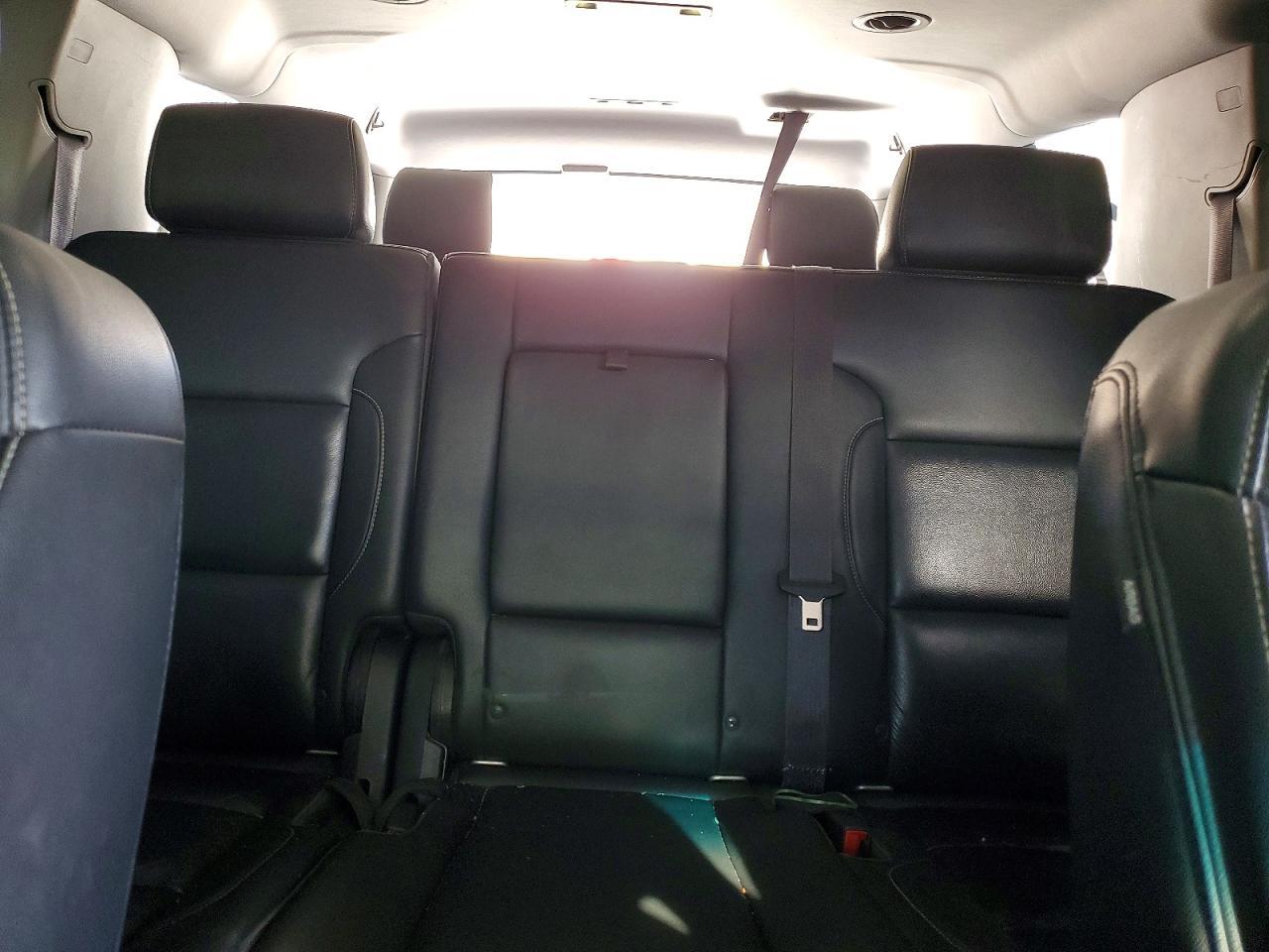 2017 CHEVROLET Suburban