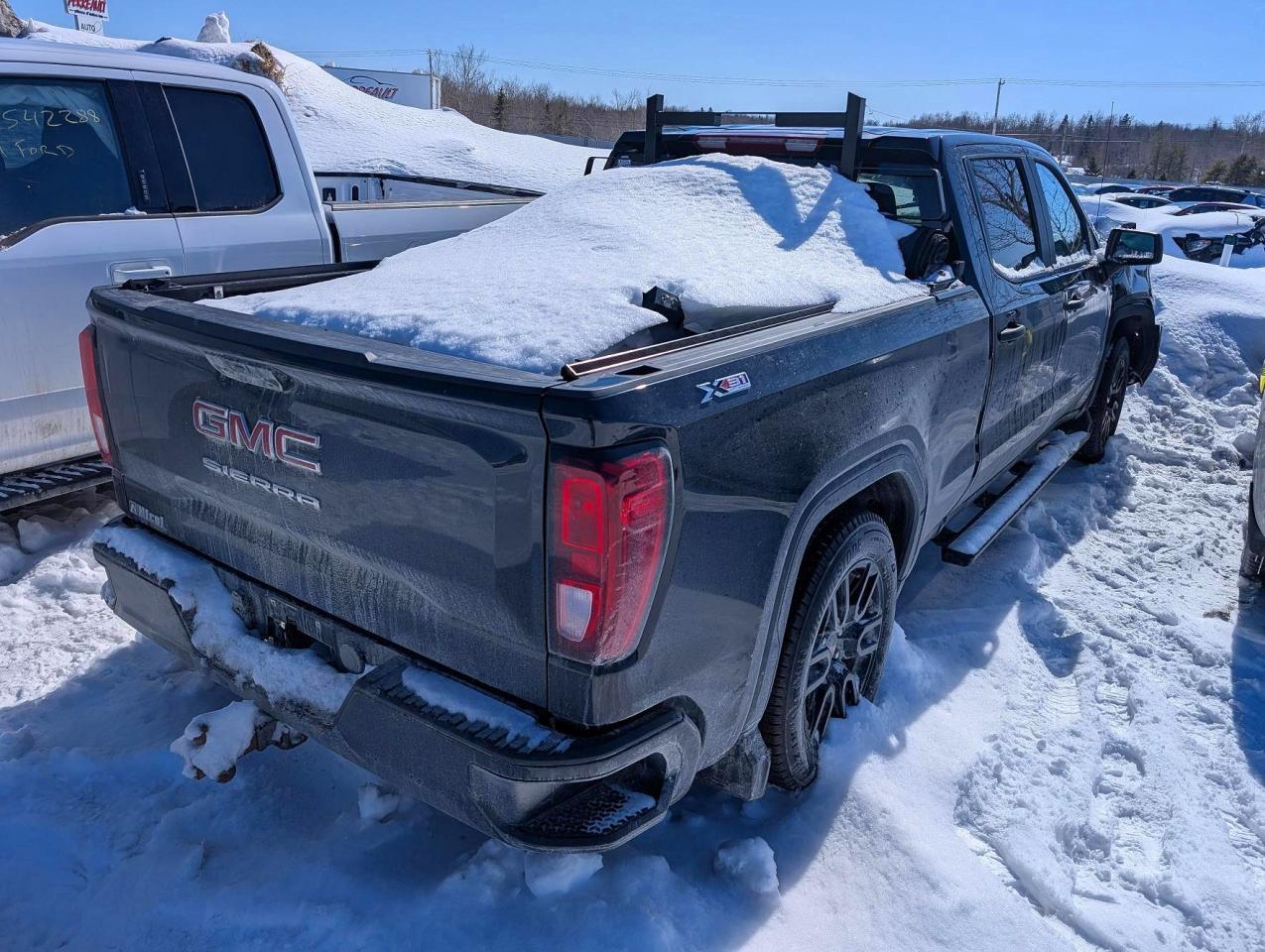 2024 GMC Sierra