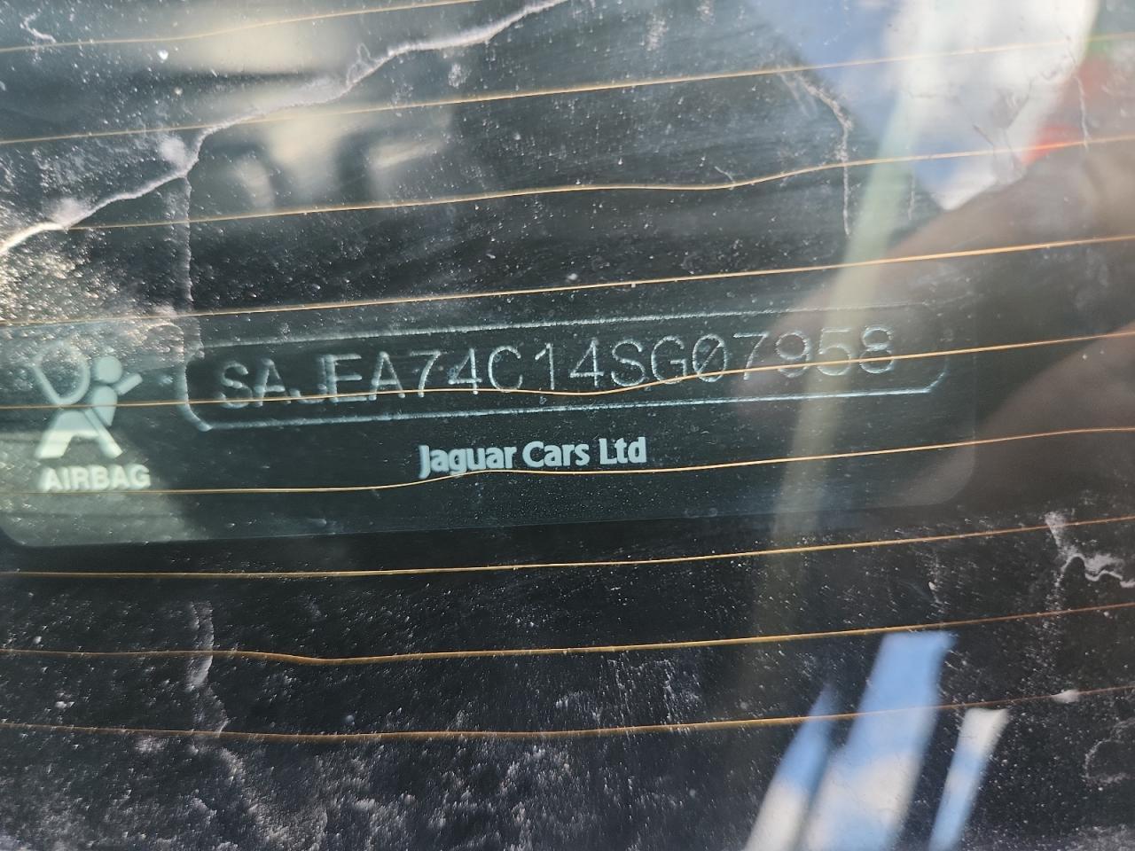 2004 JAGUAR Vandenplas