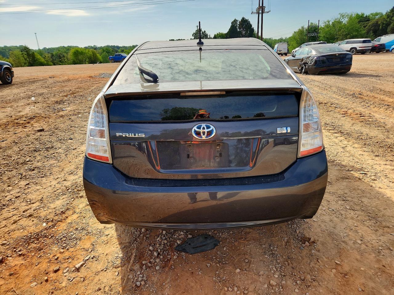 2011 TOYOTA PRIUS