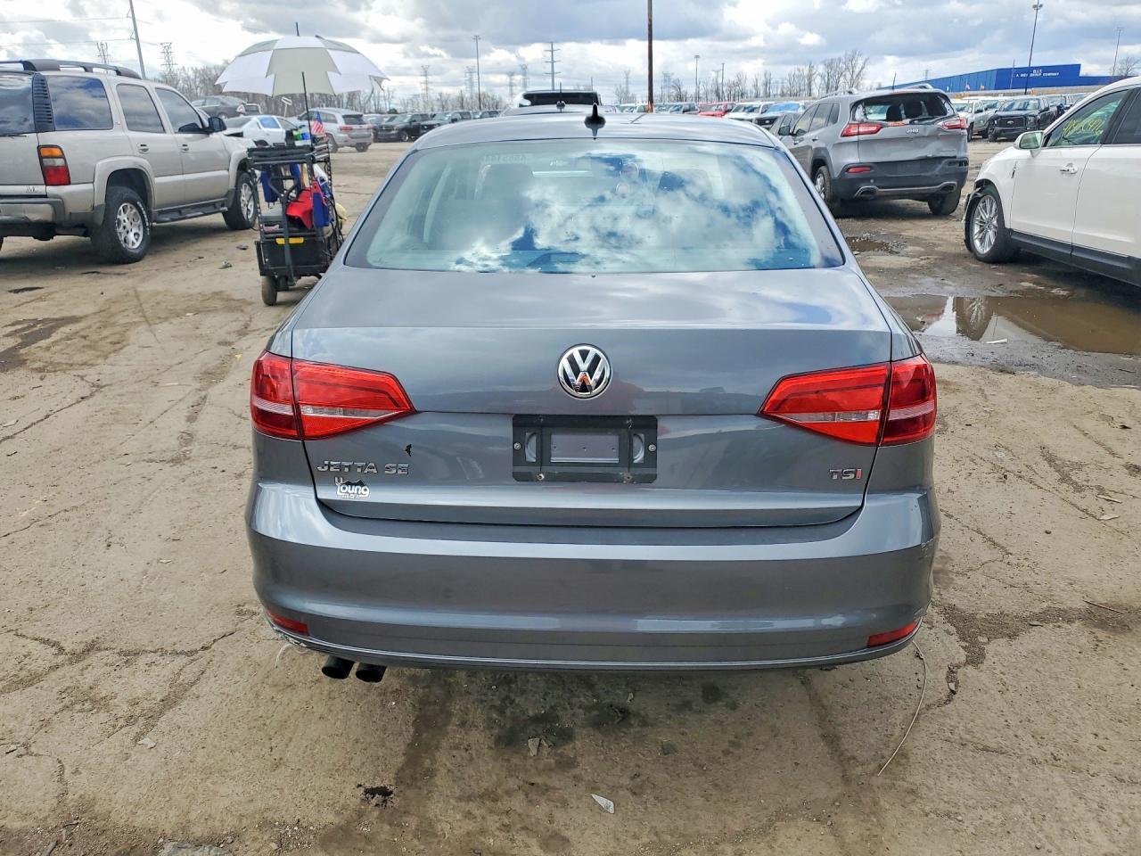 2015 VOLKSWAGEN JETTA