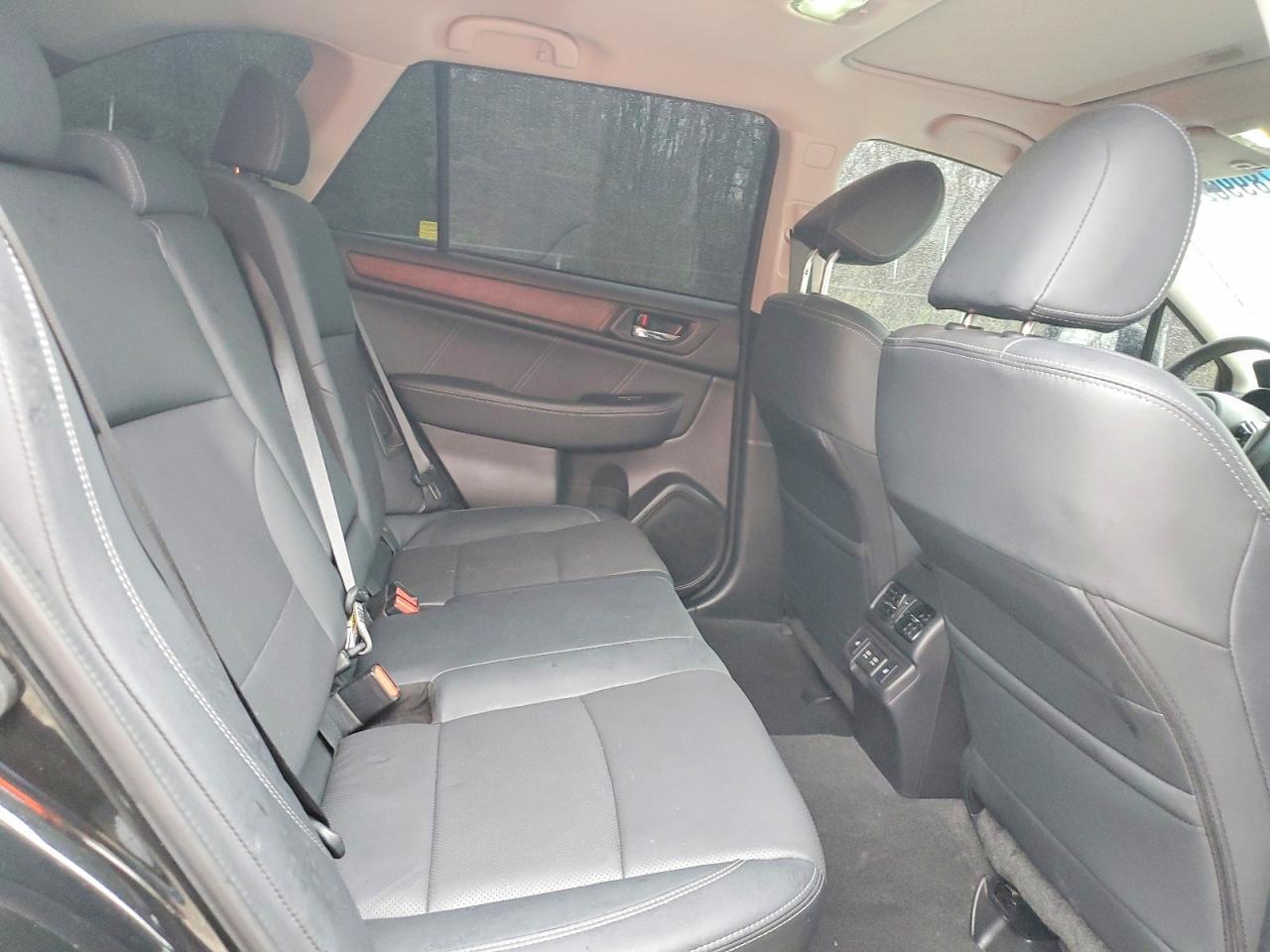 2019 SUBARU Outback