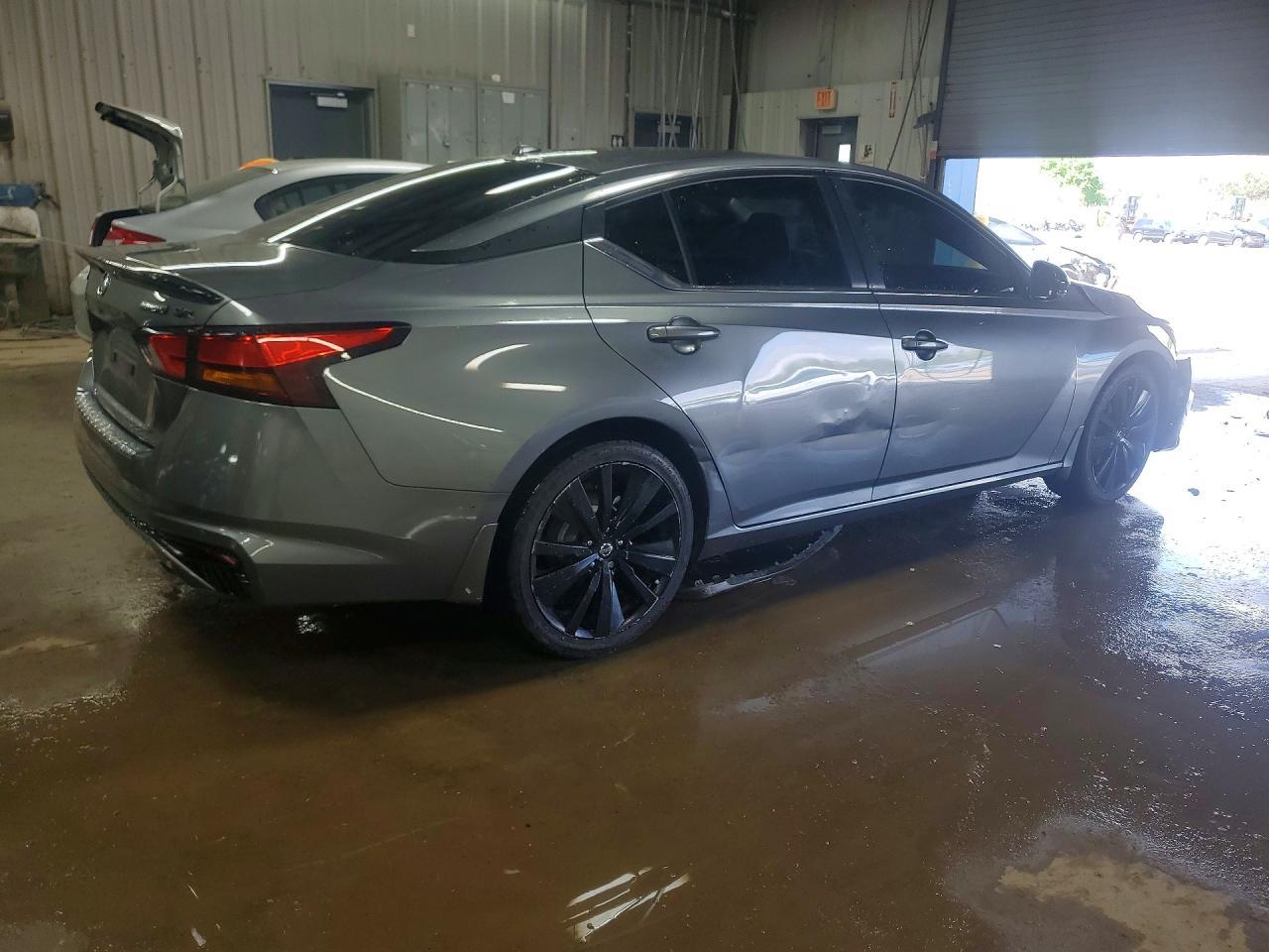2022 NISSAN ALTIMA