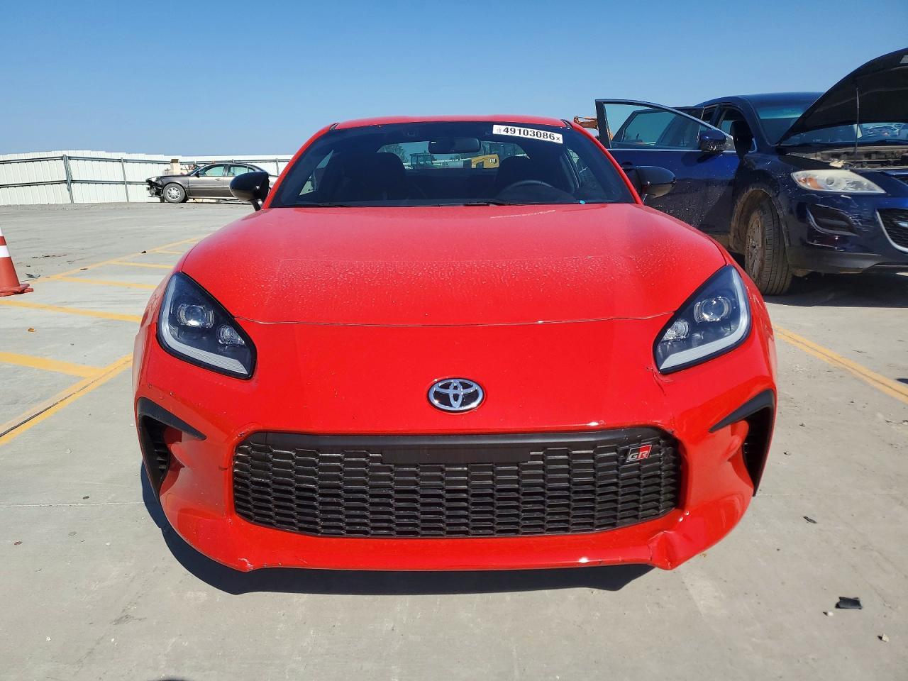 2025 TOYOTA GR 86