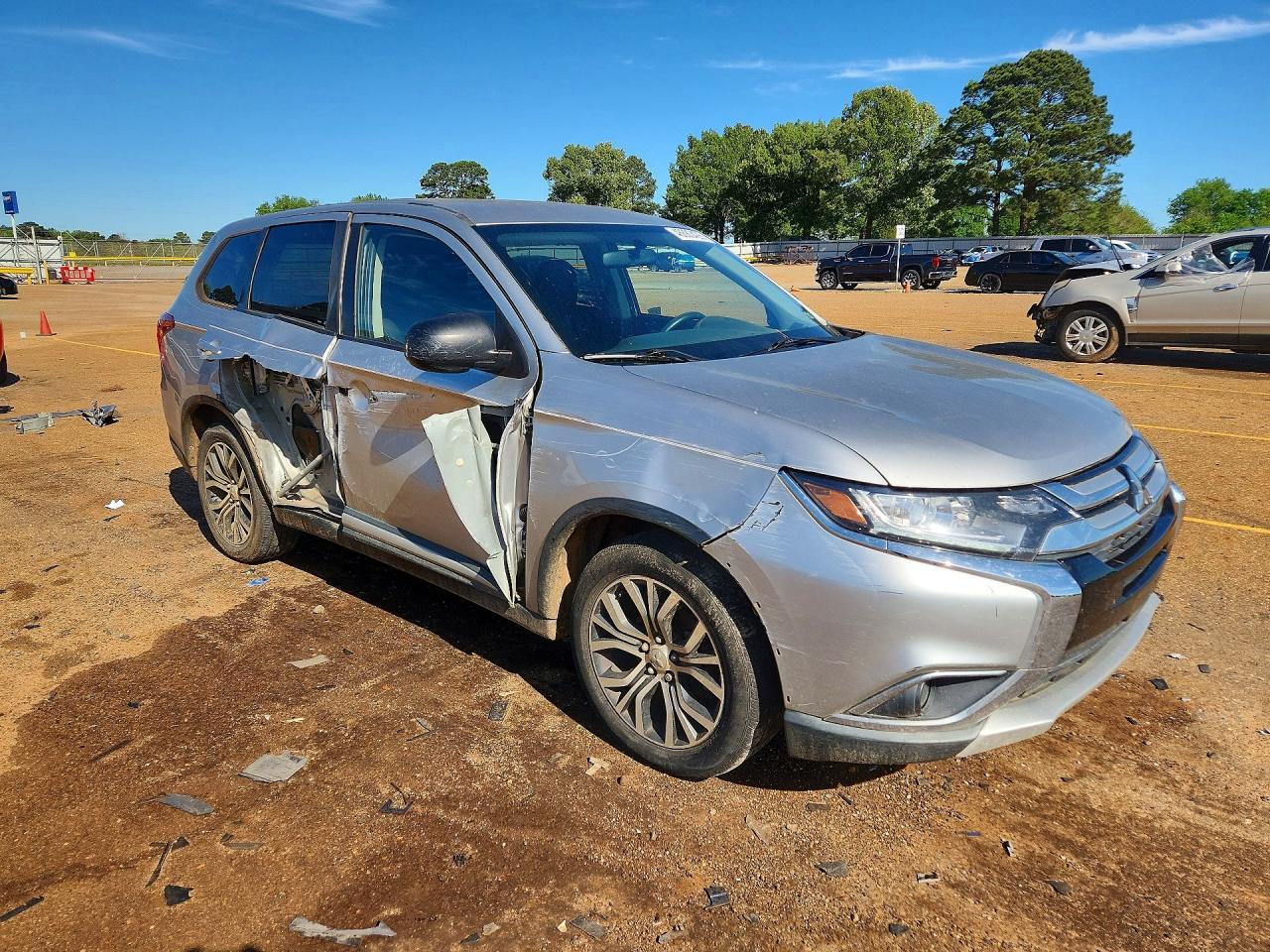 2018 MITSUBISHI outlander