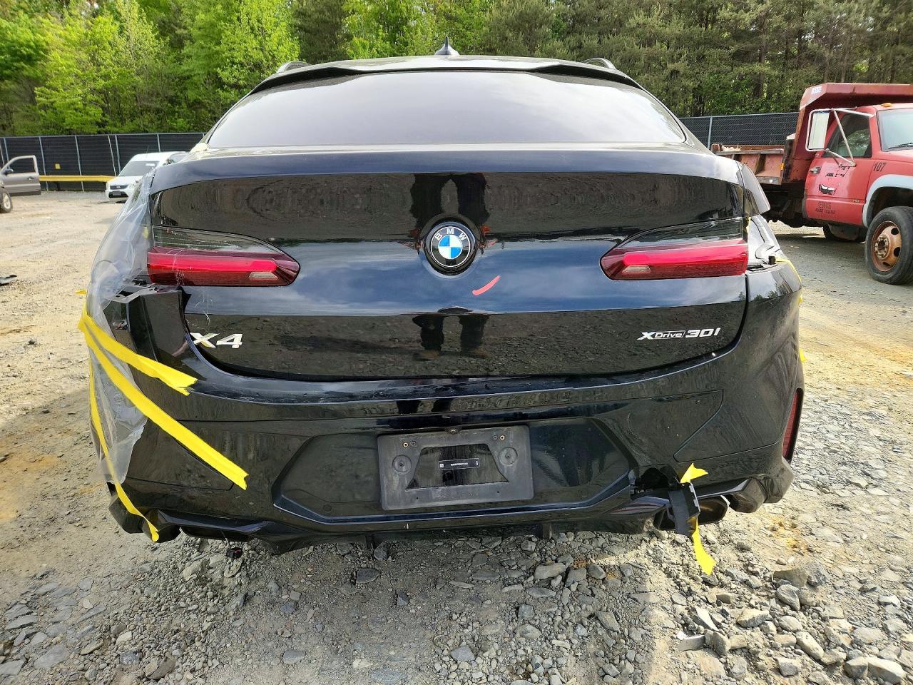 2024 BMW X4