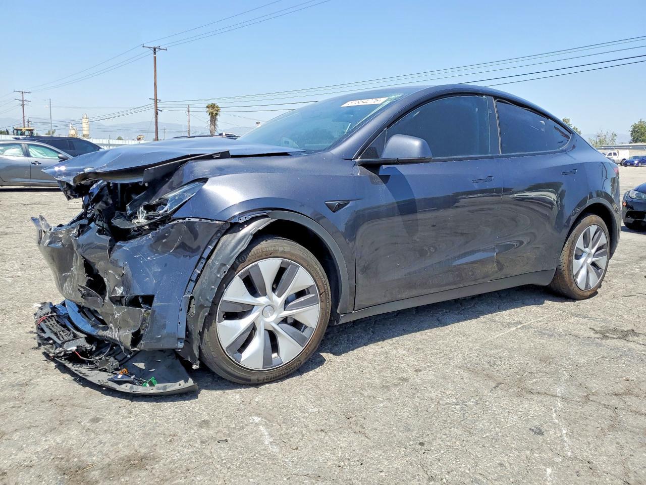 2024 TESLA MODEL Y