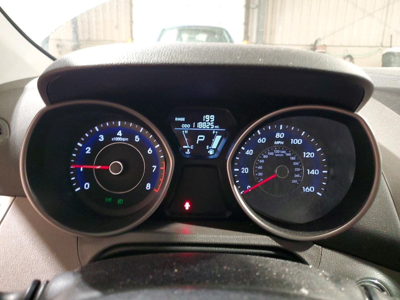 2012 HYUNDAI ELANTRA