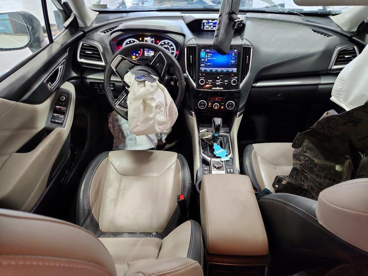 2019 SUBARU FORESTER