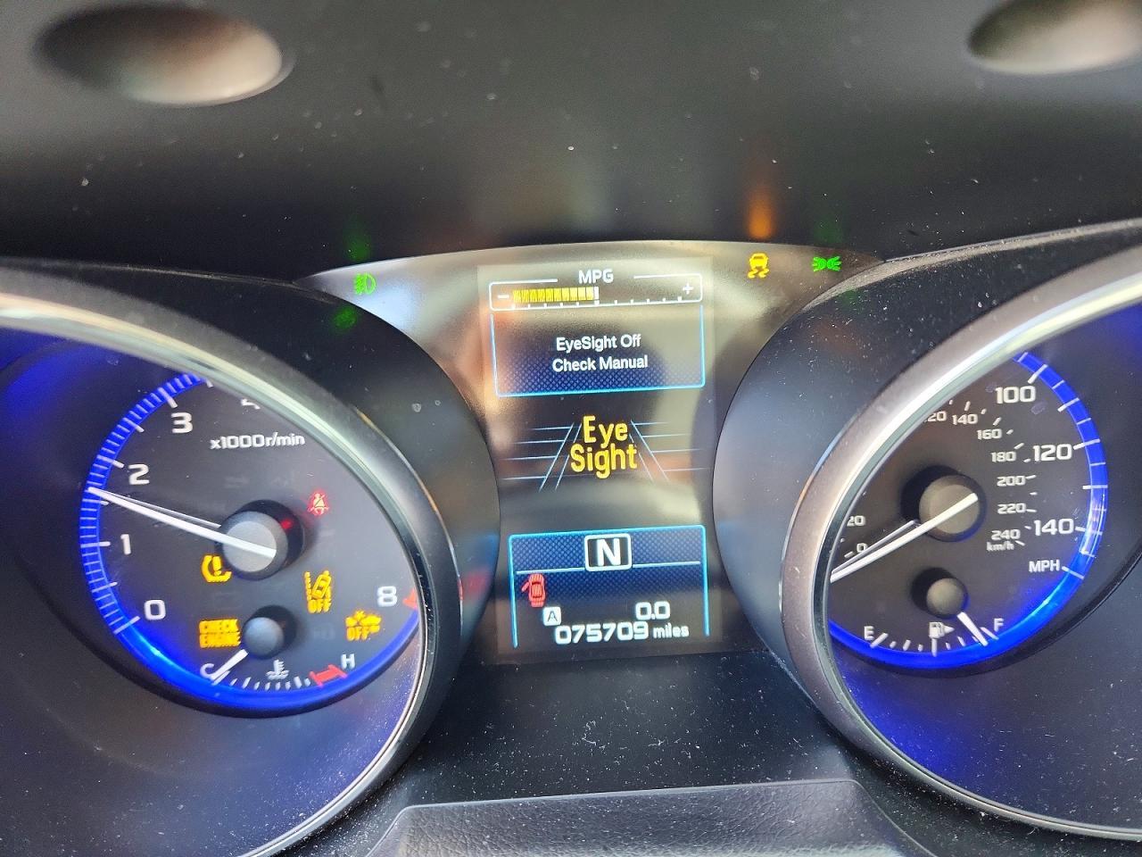 2016 SUBARU Legacy