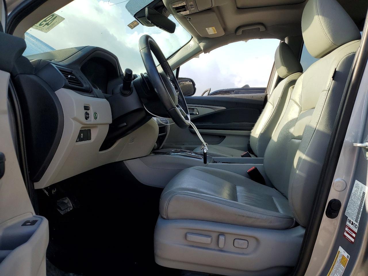 2022 HONDA PILOT