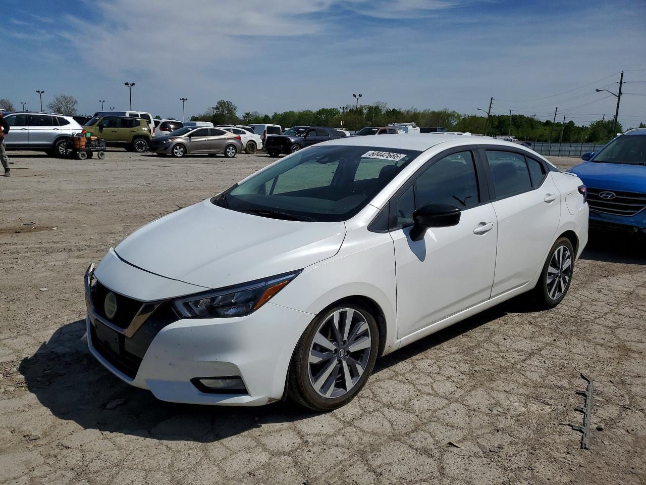 2020 NISSAN VERSA