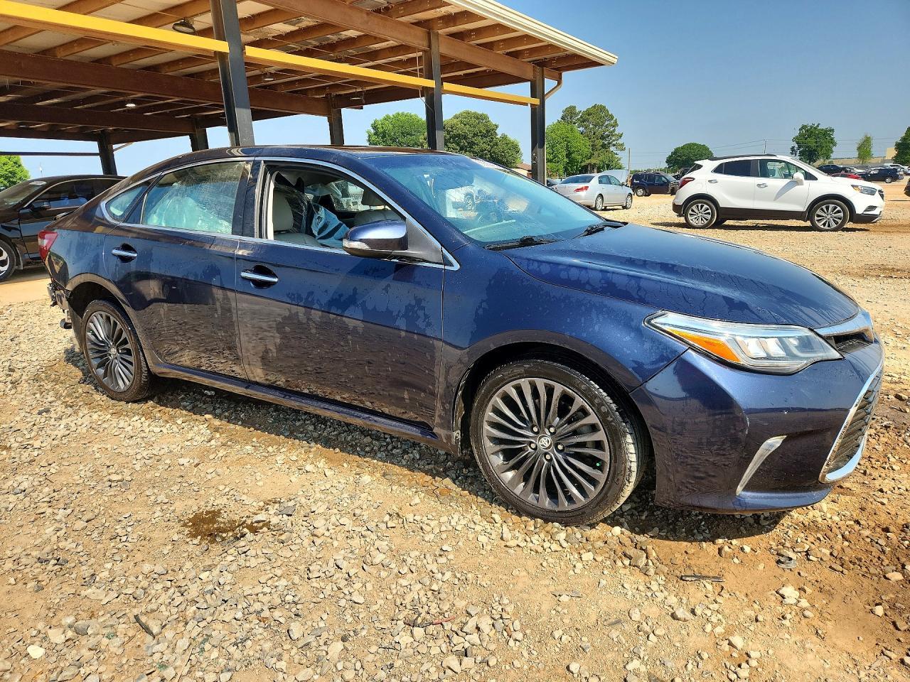 2016 TOYOTA Avalon