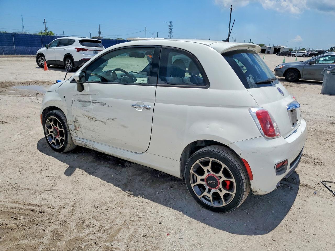 2015 FIAT 500