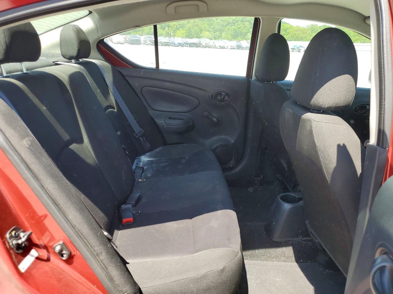 2018 NISSAN VERSA