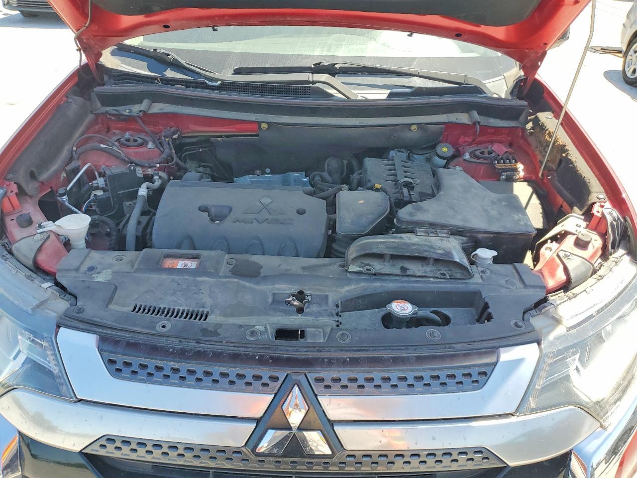 2019 MITSUBISHI outlander