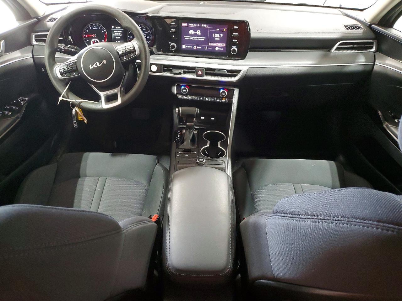 2023 KIA K5