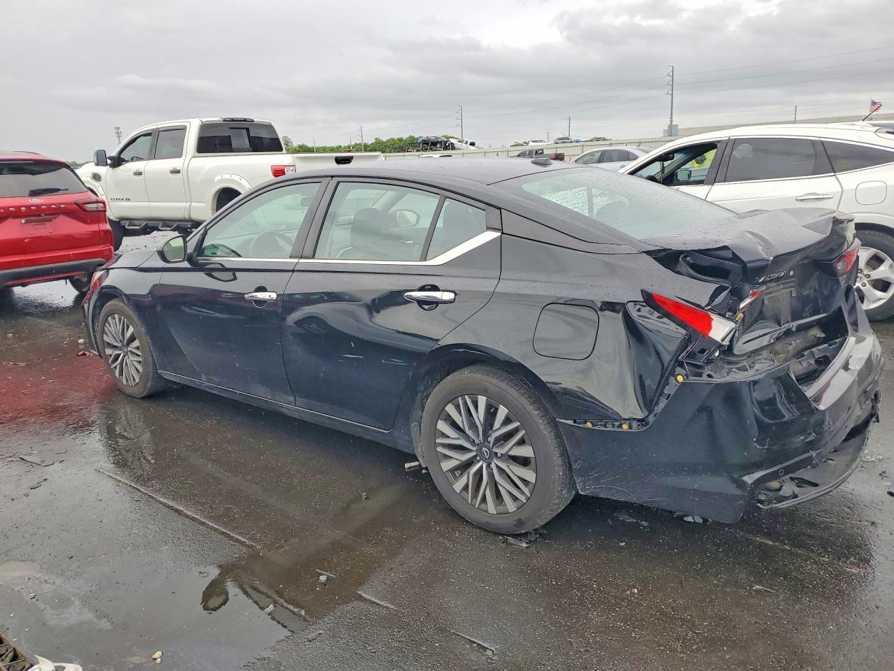 2024 NISSAN ALTIMA