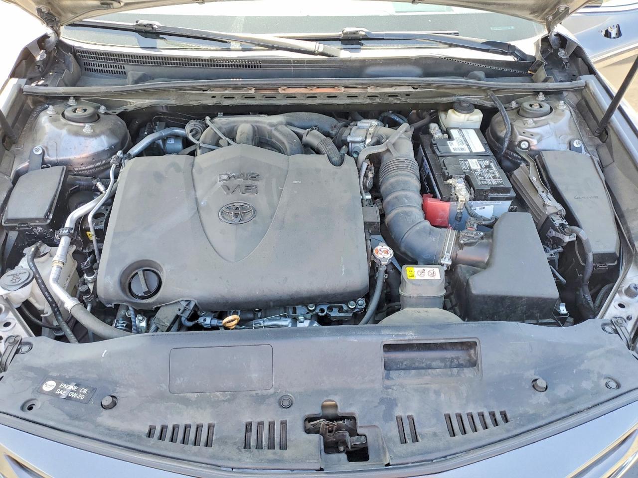 2018 TOYOTA CAMRY
