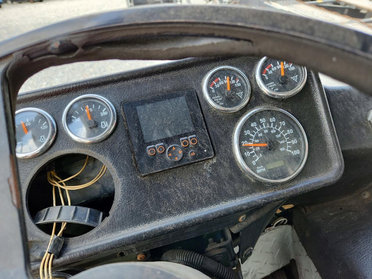 2016 Autocar Llc Xpeditor