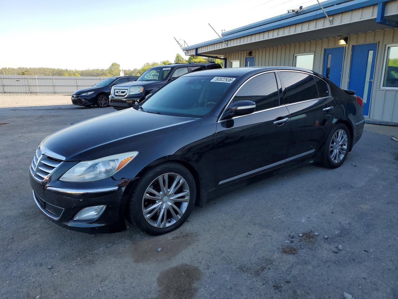2012 HYUNDAI GENESIS