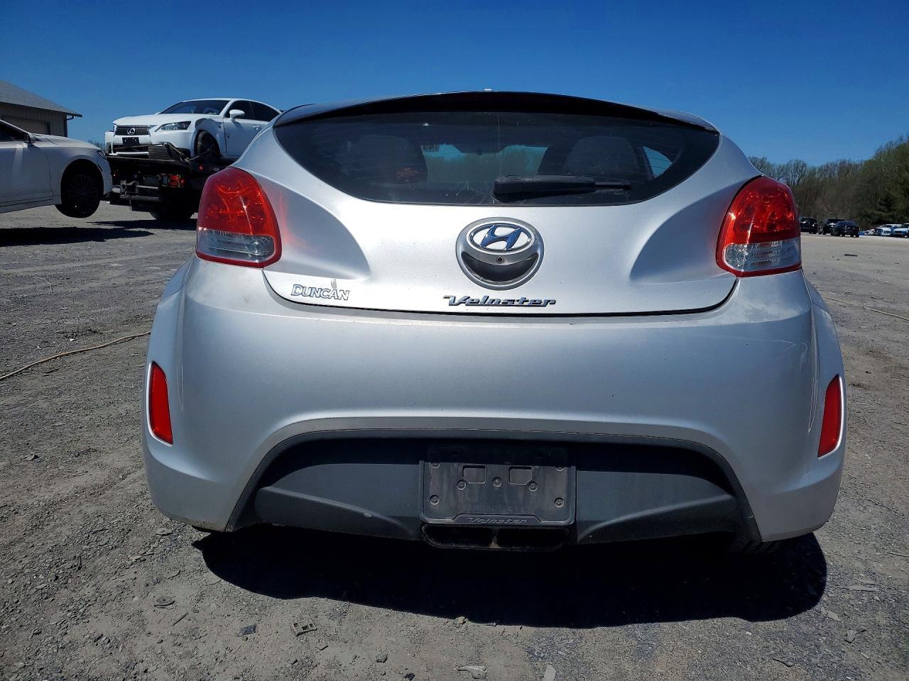 2015 HYUNDAI VELOSTER