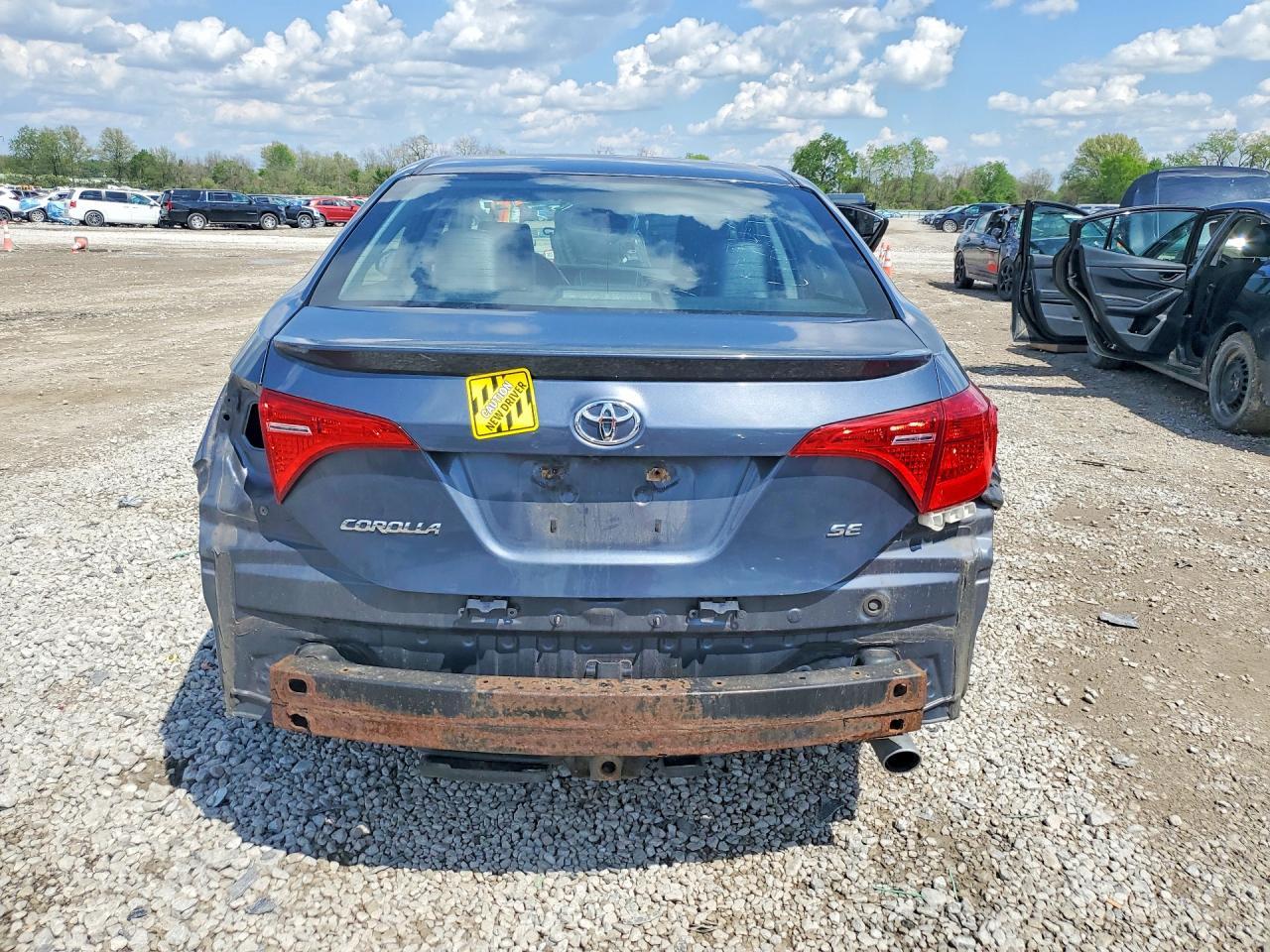 2017 TOYOTA COROLLA