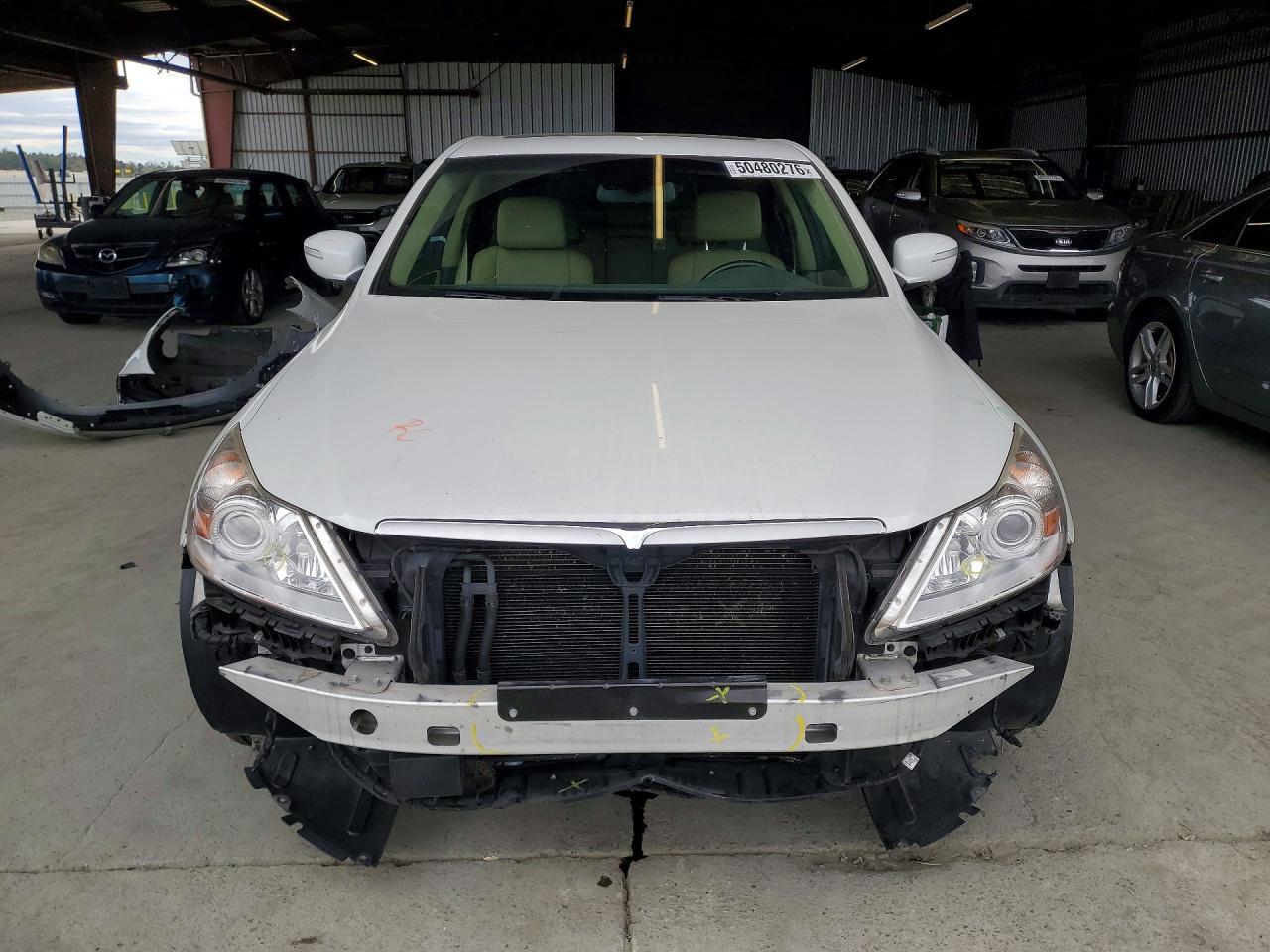 2011 HYUNDAI GENESIS