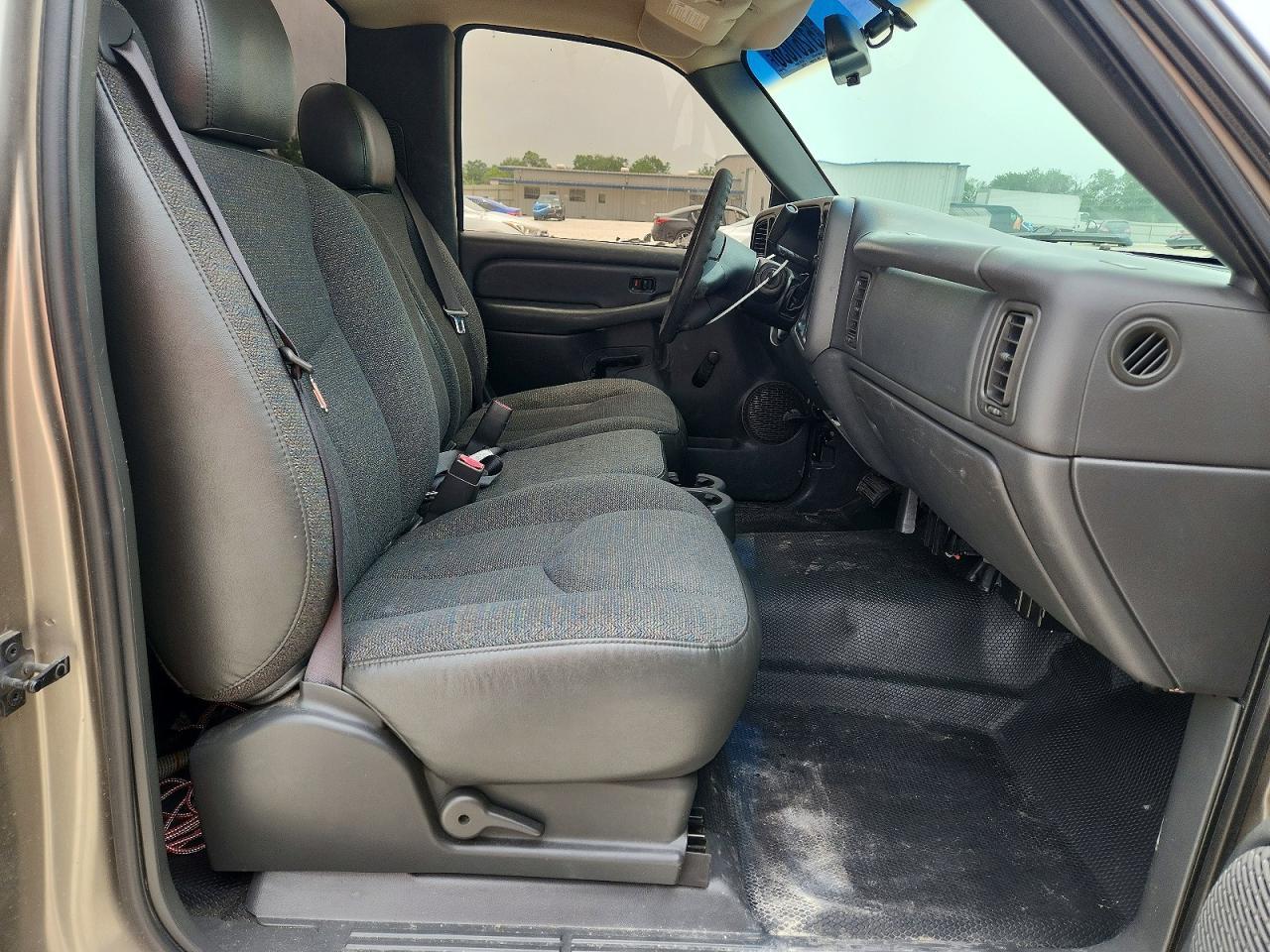 2003 GMC Sierra