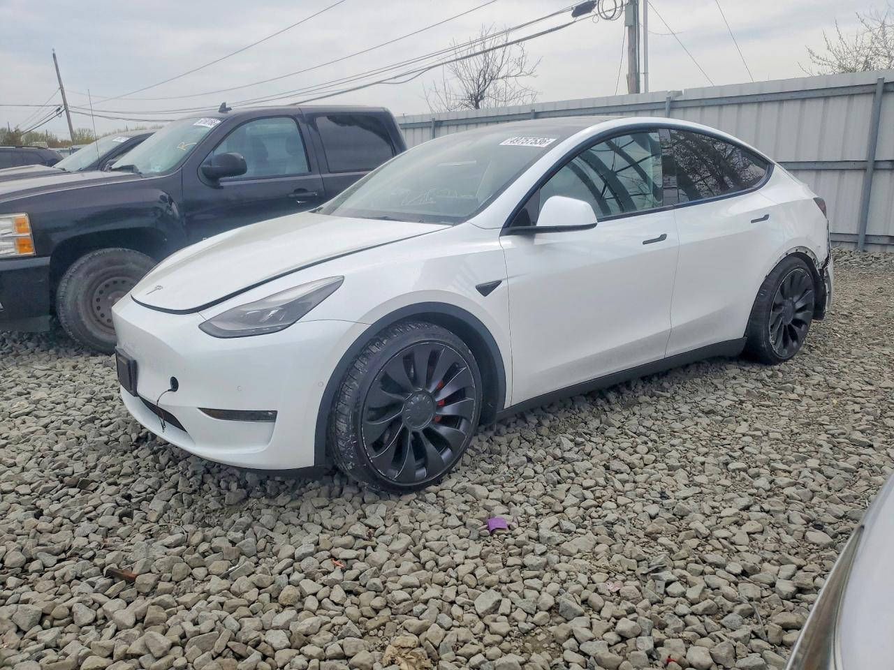 2022 TESLA MODEL Y