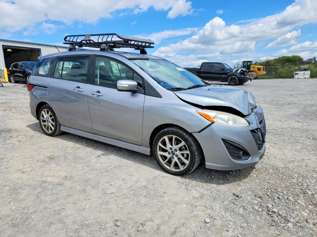 2015 MAZDA 5