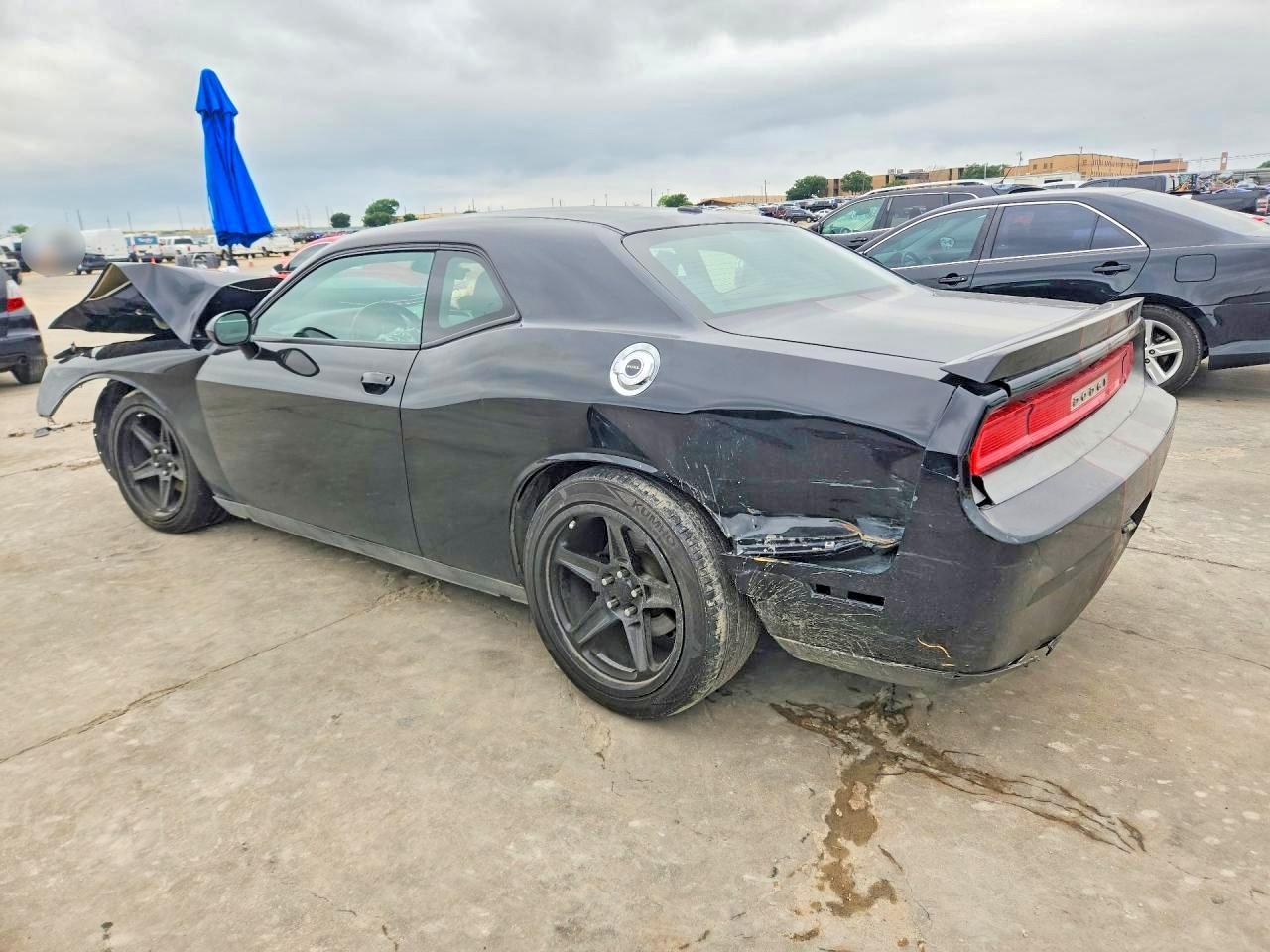 2013 DODGE Challenger
