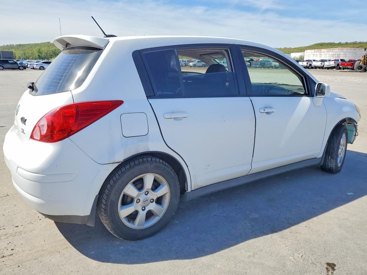 2008 NISSAN VERSA
