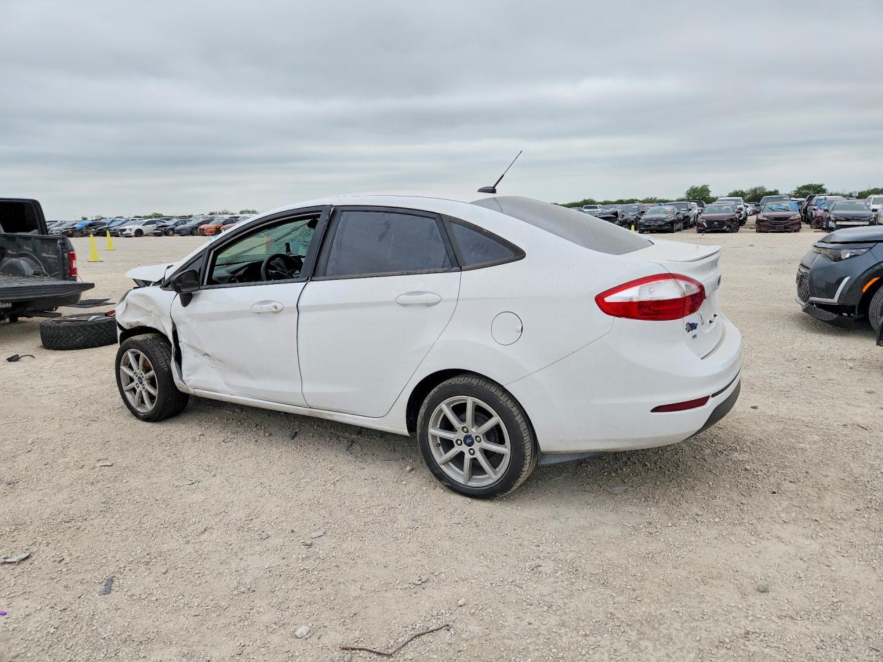 2019 FORD Fiesta