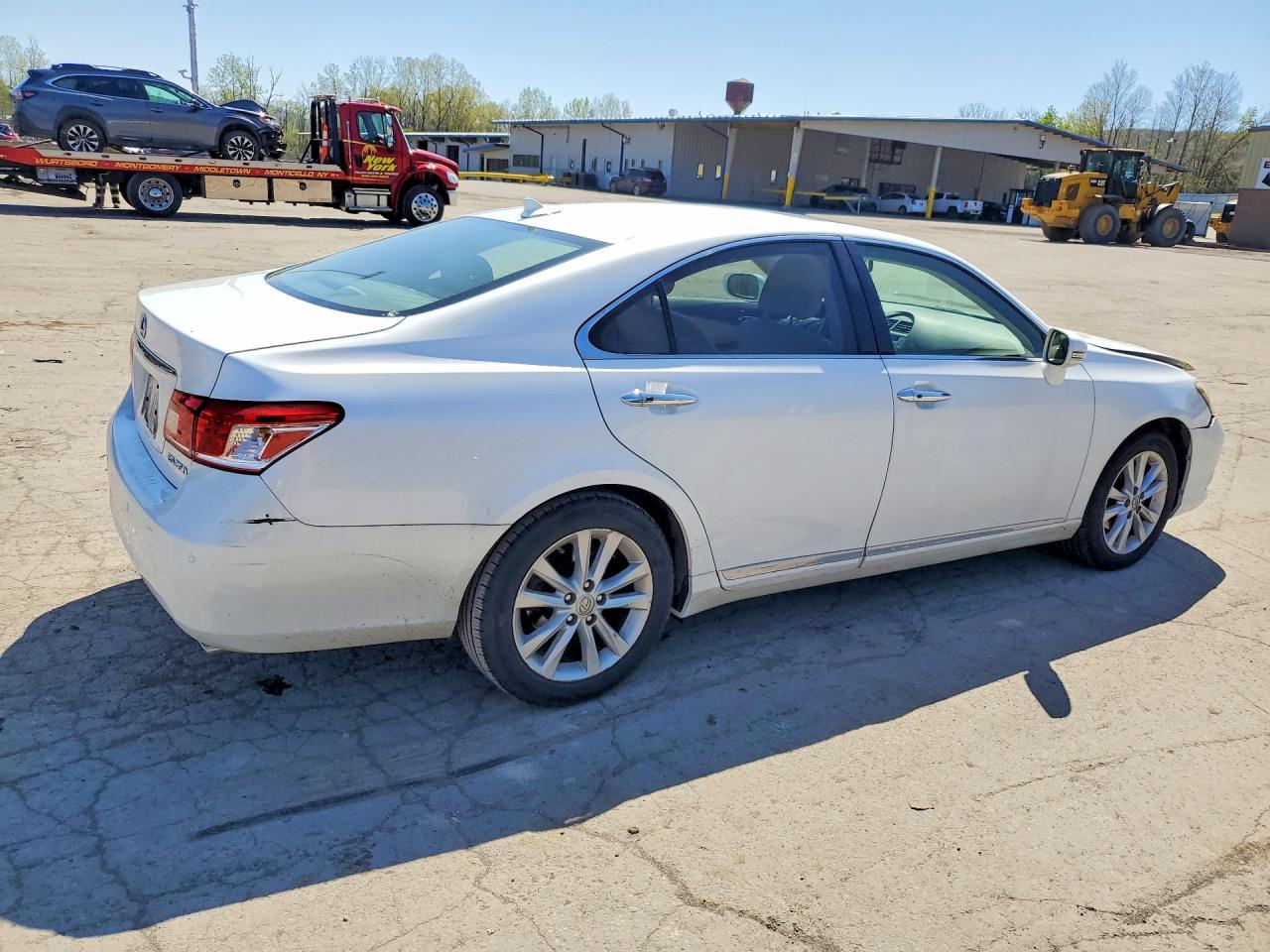 2011 LEXUS ES 350