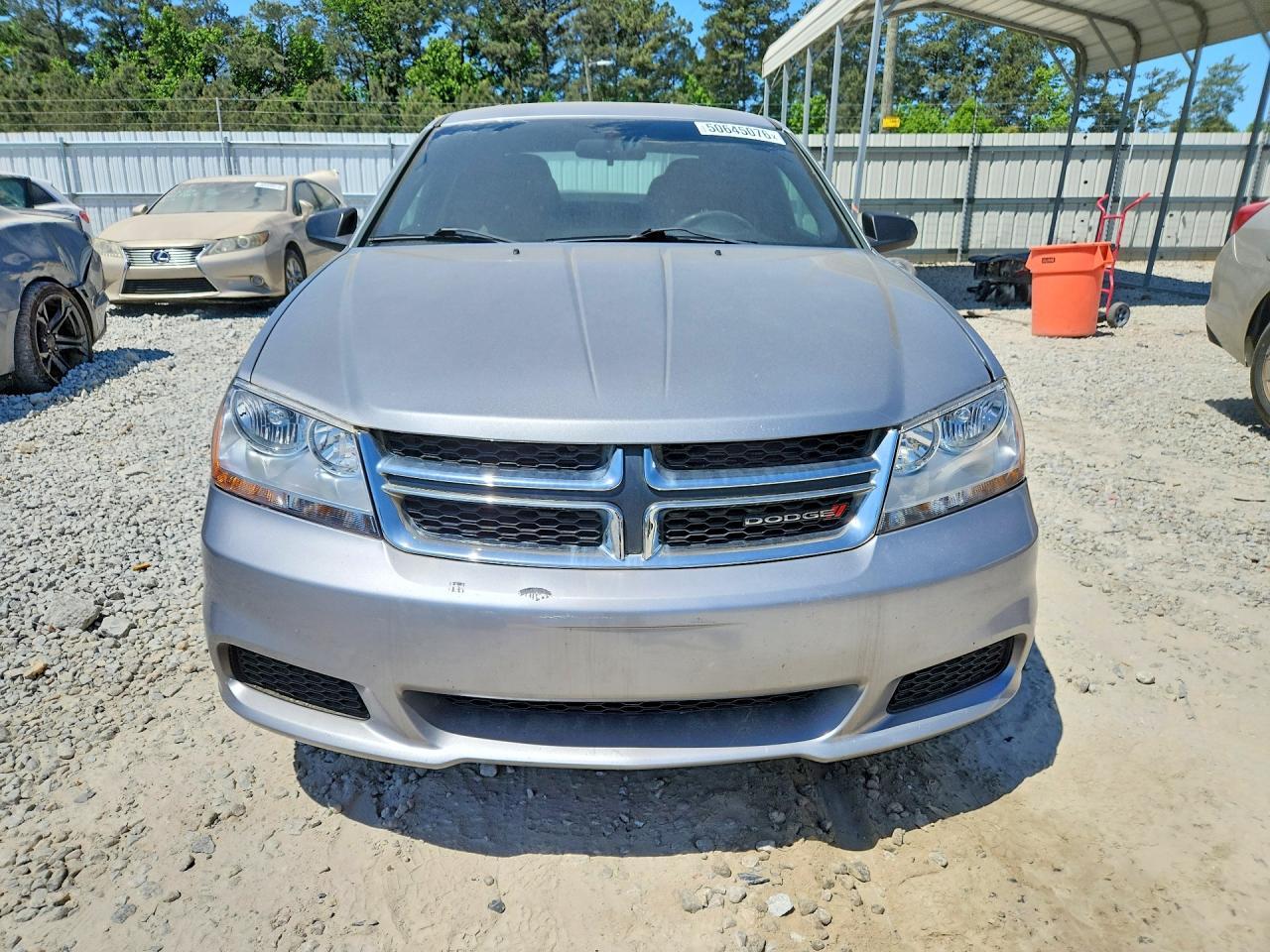 2013 DODGE Avenger