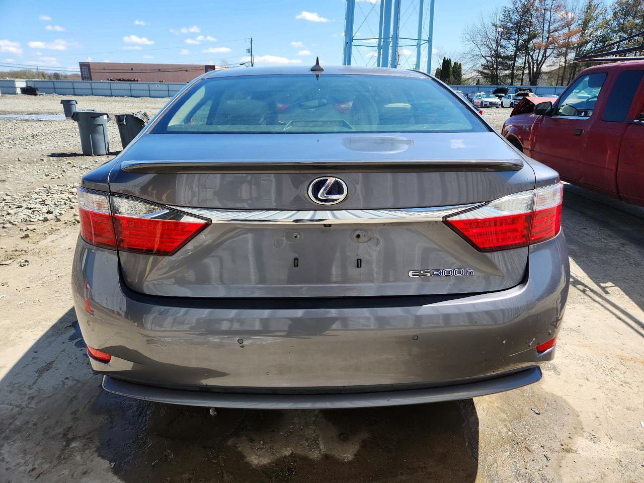 2013 LEXUS ES 300H