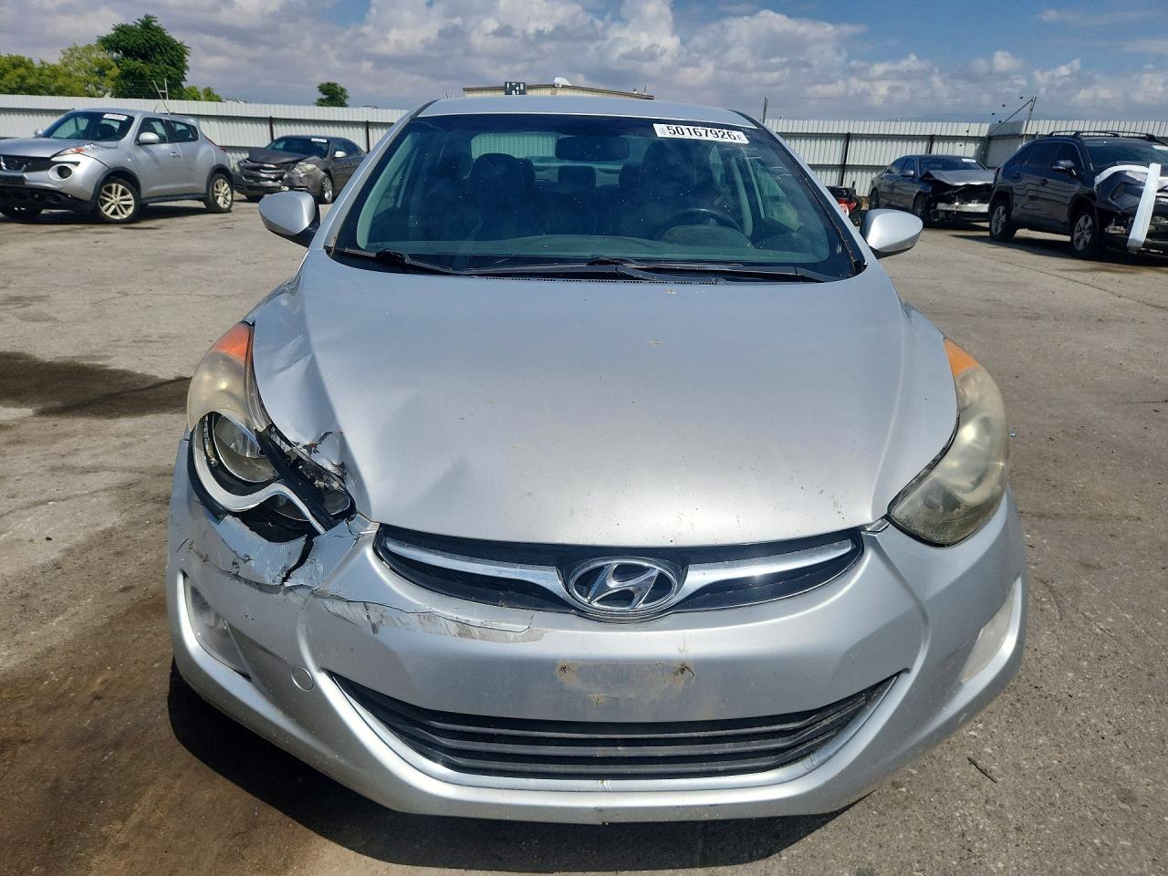 2012 HYUNDAI ELANTRA