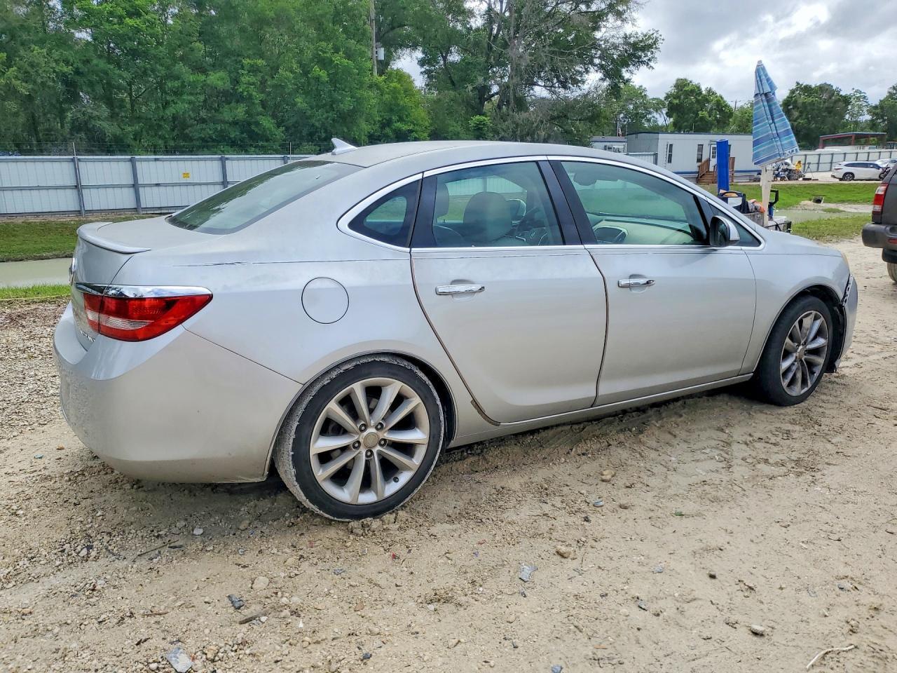 2012 BUICK VERANO