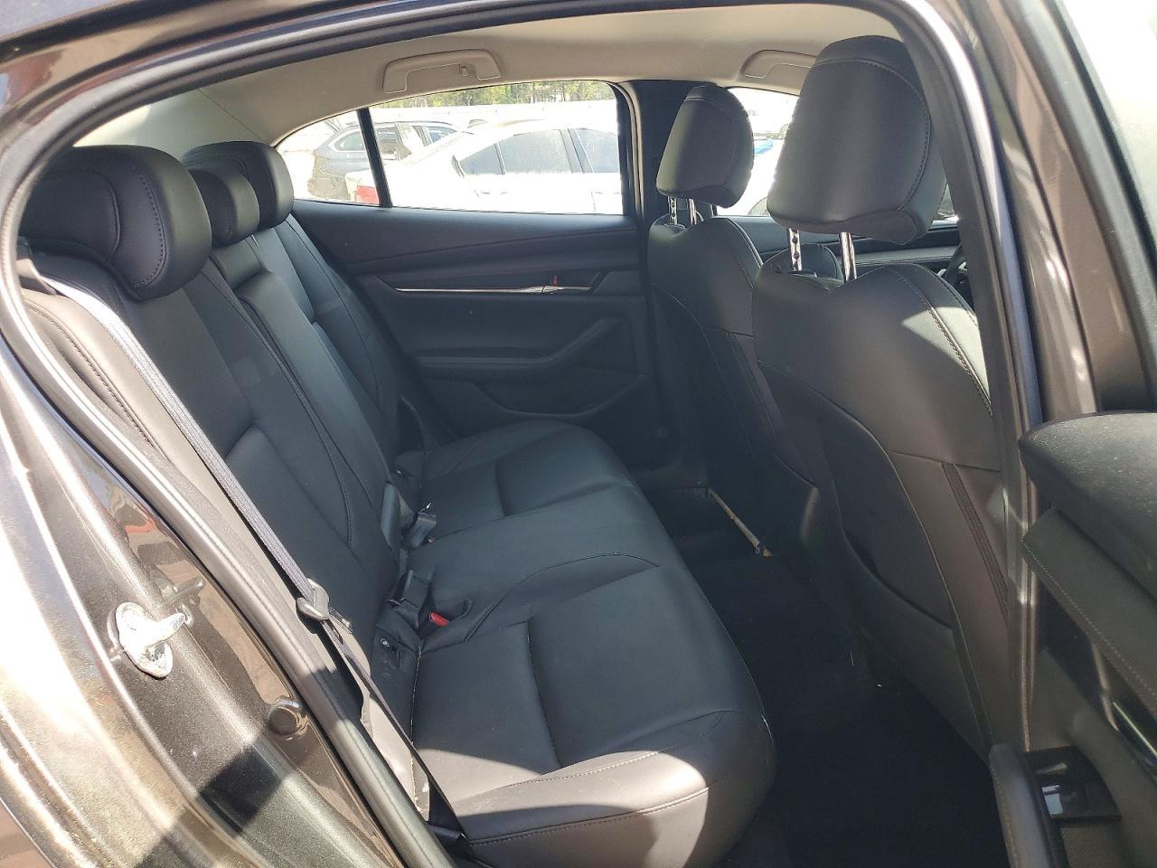 2020 MAZDA 3